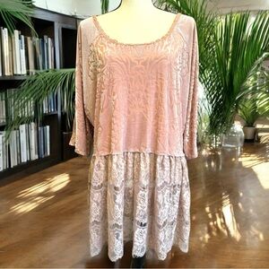 FREE PEOPLE Velvet Lace Fortune Teller Top - Dusty Blush Pink - Small